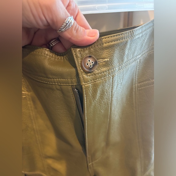 Anthropologie Green Leather Pleather Wide Leg Cropped Pants - Picture 5 of 8